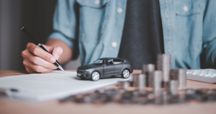 firma contratto per acquisto automobile