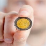 Il paradosso dei redditi: più entrate, più risparmi per le famiglie