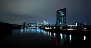 Le sfide della Banca Centrale Europea tra tagli dei tassi, tensioni commerciali e inflazione
