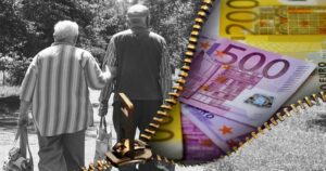 Due persone che prendono pensioni che camminano a fianco; banconota da 500 euro
