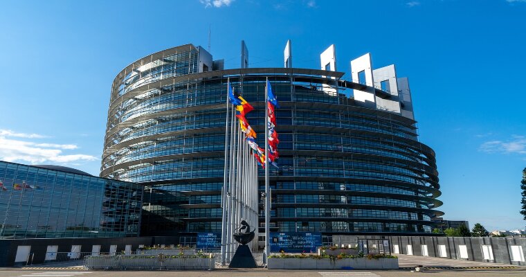 Il palazzo dell'Unione Europea, che presenta una forte discrepanza nel settore servizi verso gli Stati Uniti